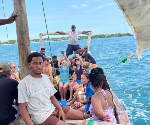 Safari Blue Tour with Snorkeling